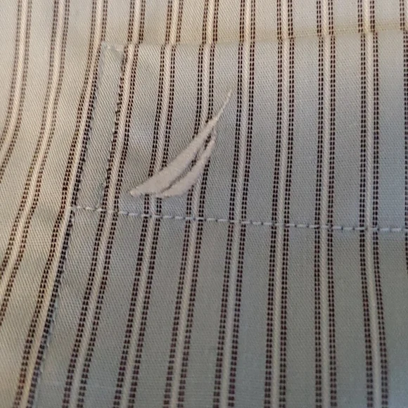 NWT! Nautica classic fit striped long sleeve dress shirt - Picture 6 of 13